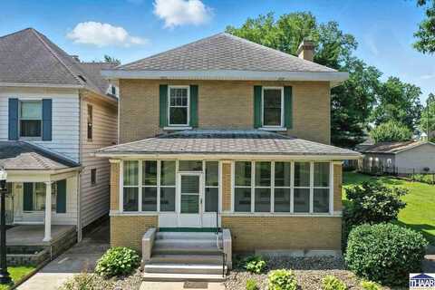 809 Maple Avenue, Terre Haute, IN 47804