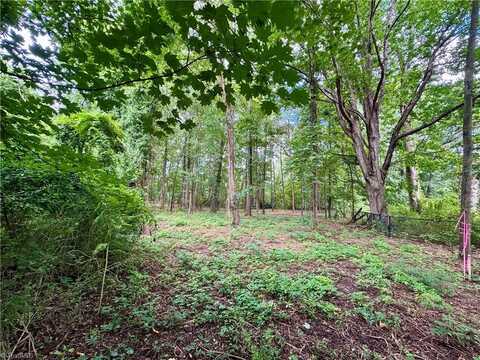 311 Byerly Road, Winston Salem, NC 27101