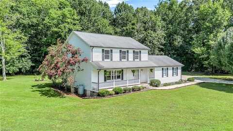2863 Airport Road, North Wilkesboro, NC 28659