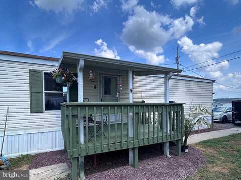 47 OURS DRIVE, MARTINSBURG, WV 25405