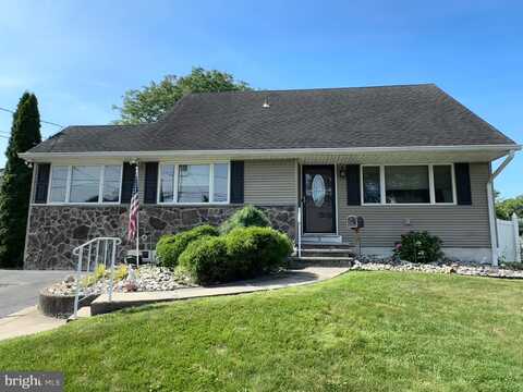 31 ROLLING LA, HAMILTON, NJ 08690