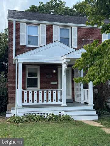 2607 FARMINGTON DRIVE, ALEXANDRIA, VA 22303