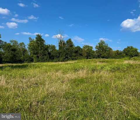2725 SKIPPACK PIKE, LANSDALE, PA 19446