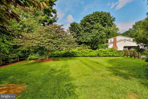 6016 FAIRWAY LANE, ALLENTOWN, PA 18106