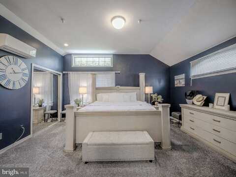 54 S SHELBURNE ROAD, SPRINGFIELD, PA 19064