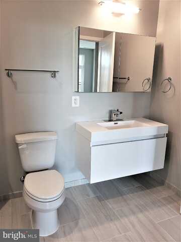 989 S BUCHANAN STREET, ARLINGTON, VA 22204