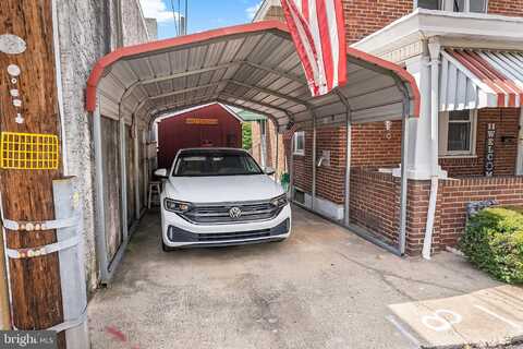 215 N PENN STREET, POTTSTOWN, PA 19464