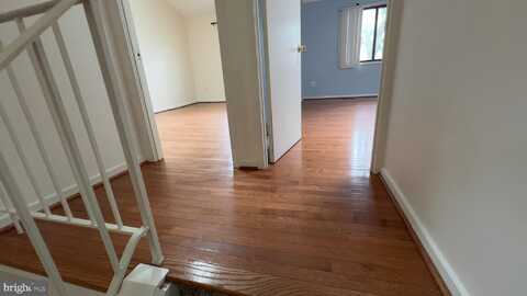 9813 HELLINGLY PLACE, GAITHERSBURG, MD 20886