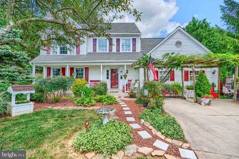 697 GARDEN COURT, WESTMINSTER, MD 21157