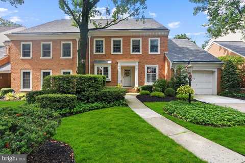 21 FOXWOOD DRIVE, MOORESTOWN, NJ 08057