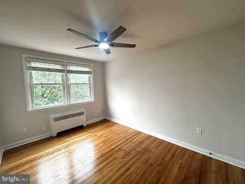 842 FAIRFAX ROAD, DREXEL HILL, PA 19026