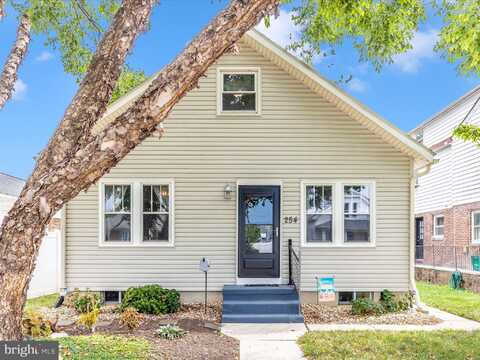 254 PRINCESS STREET, HANOVER, PA 17331