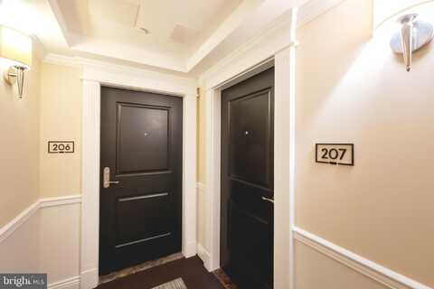 4915 HAMPDEN LANE, BETHESDA, MD 20814