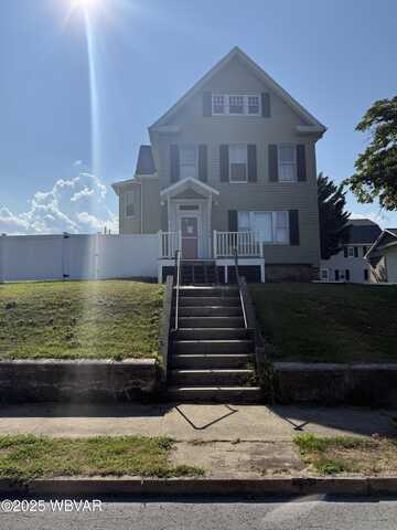 102 S WASHINGTON STREET, Muncy, PA 17756