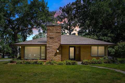 2804 Neola Street, Cedar Falls, IA 50613