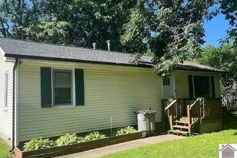 2135 Sunset Drive, Paducah, KY 42003