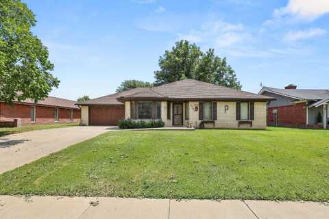 6809 CLOUD CREST Drive, Amarillo, TX 79124