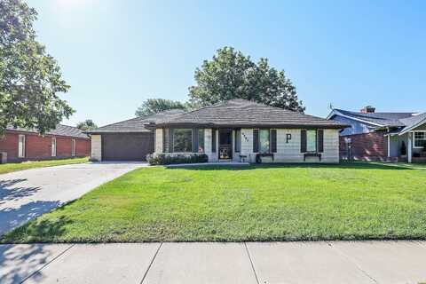 6809 CLOUD CREST Drive, Amarillo, TX 79124