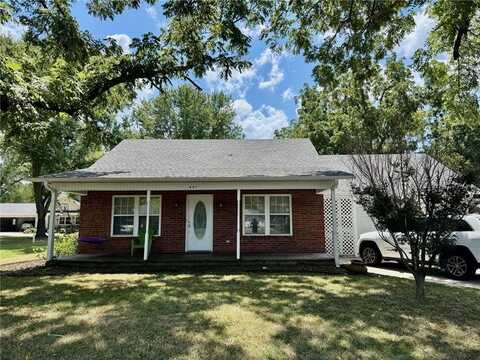 407 E Cleveland ST, Prairie Grove, AR 72753