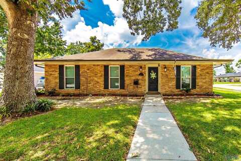 2807 Broadmoor Ave, Houma, LA 70364