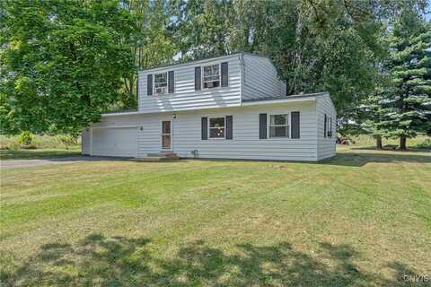 1668 Fort Hill Road, Phelps, NY 14532