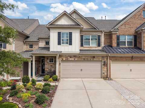 3092 Hartson Pointe Drive, Fort Mill, SC 29707