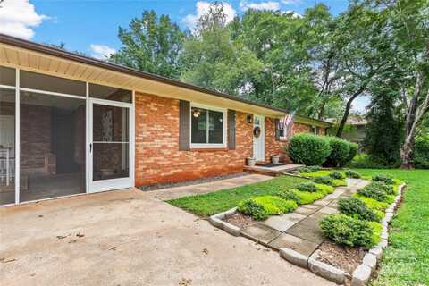 4515 Diamond Street, Hudson, NC 28638