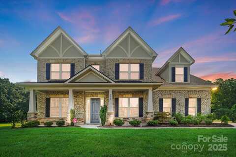 512 Chicory Circle, Matthews, NC 28104