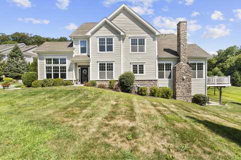 18 Winding Trail, Middlebury, CT 06762