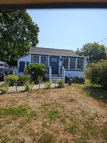 185 Shore Road, Waterford, CT 06385