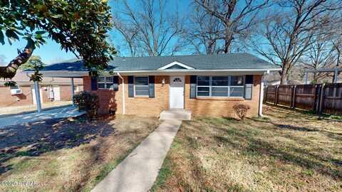 605 E Parkview Street, Dyersburg, TN 38024