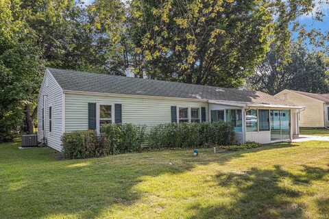 11924 Riverview Boulevard, Osceola, IN 46561