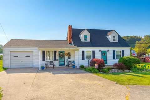 37 Adams Street, Salyersville, KY 41465