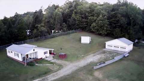 2998 South Highway 201, Blaine, KY 41124