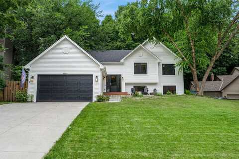 5940 Mc Kinley Place, Excelsior, MN 55331