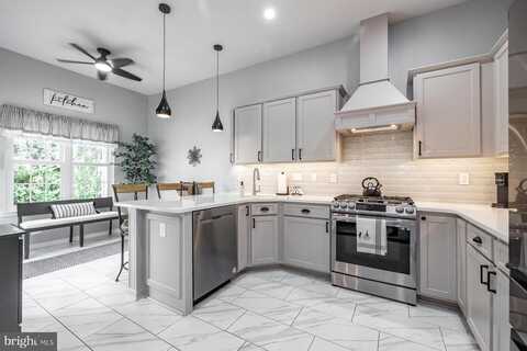 27 LAVENDER COURT, SEWELL, NJ 08080