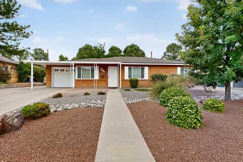 2020 Hendola Drive NE, Albuquerque, NM 87110