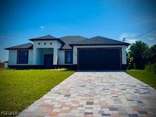 6148 Humboldt Avenue, Fort Myers, FL 33905