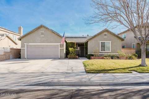 44620 Painted Desert Street, Lancaster, CA 93536
