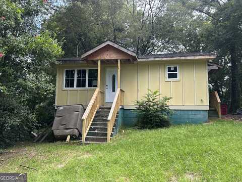 1960 Kitchens, Macon, GA 31211