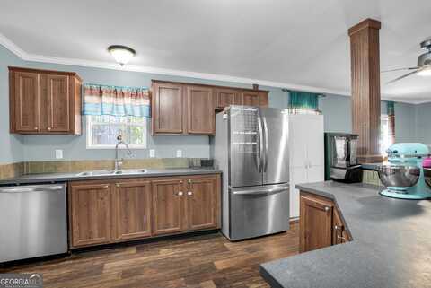3961 Eldora, Ellabell, GA 31308