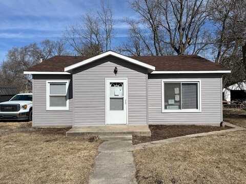 110 E North Street, Goodland, IN 47948