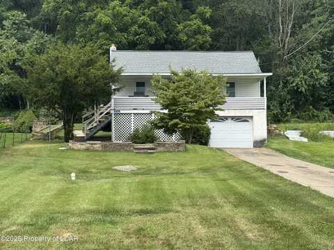 232 Hazle Street, Nuremburg, PA 18241
