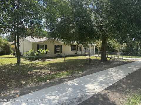 6340 Dakota Drive, Brooksville, FL 34602