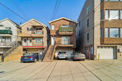 4711 BROADWAY AVE, Union City, NJ 07087
