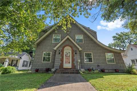 514 N Washington Street, Nevada, MO 64772