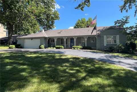 6235 Reinhardt Drive, Fairway, KS 66205