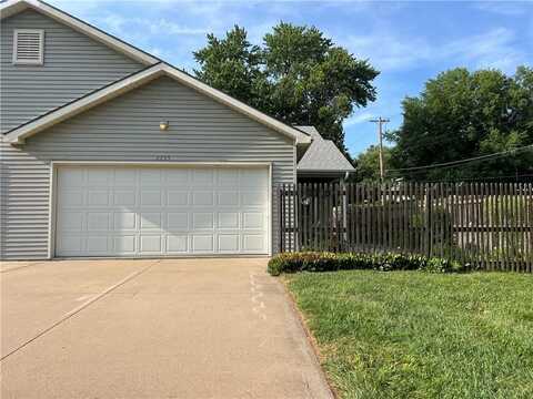 2735 Maurice Drive, Saint Joseph, MO 64503