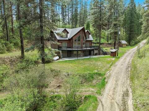 11 Forest Trail, Garden Valley, ID 83622