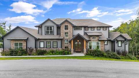 3093 Smoky Bluff Tr, Sevierville, TN 37862